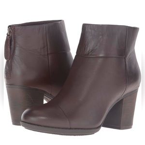 Clarks Enfield Tess Brown Leather Ankle Boot Sz 8.5‎